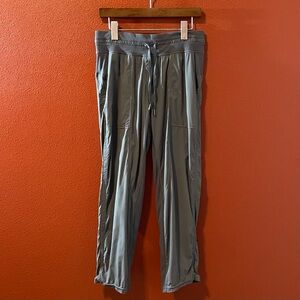 Lululemon Athletica Women’s Dance Studio Crop Gray Performance Woven Pants